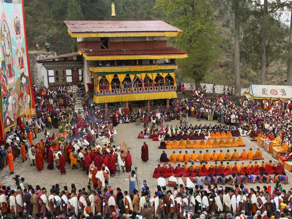 Paro Festival Tour – photo 1